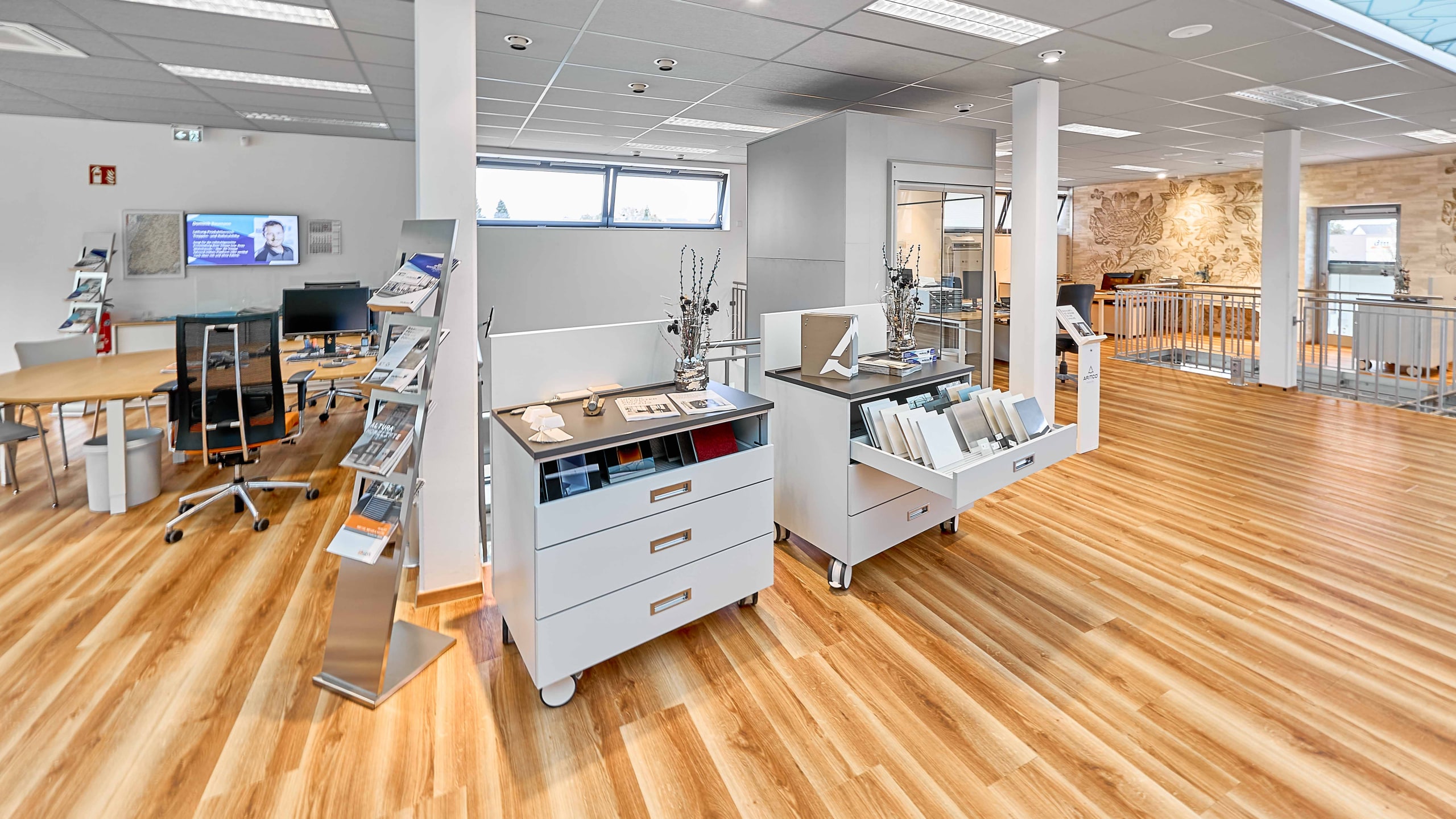 liftzentrum karlsruhe innen og