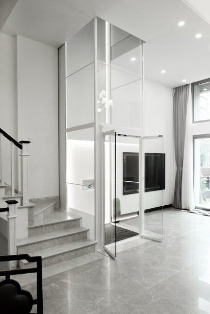 aritco homelift innen 1